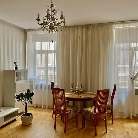 Apartment Provence Style In Old Town *